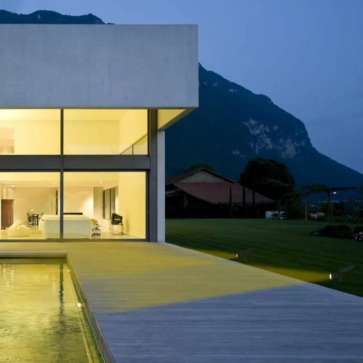 V7H3D983938415D09656212053088A8B177R4185470P5