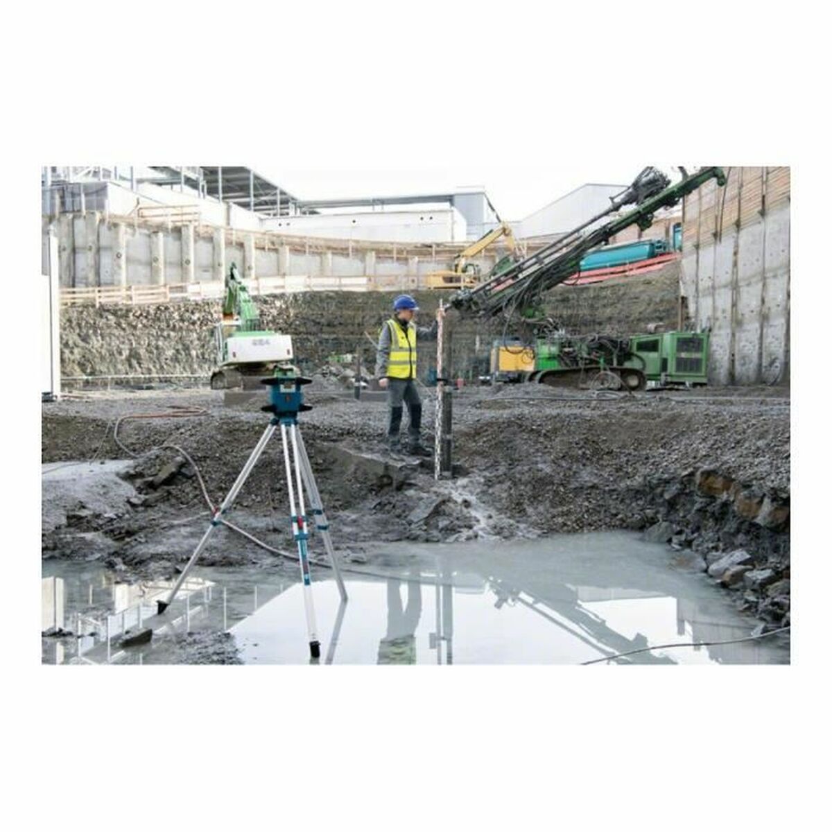 V5HA89F4E53D909C87EBD43F9552BF13824R7162720P4