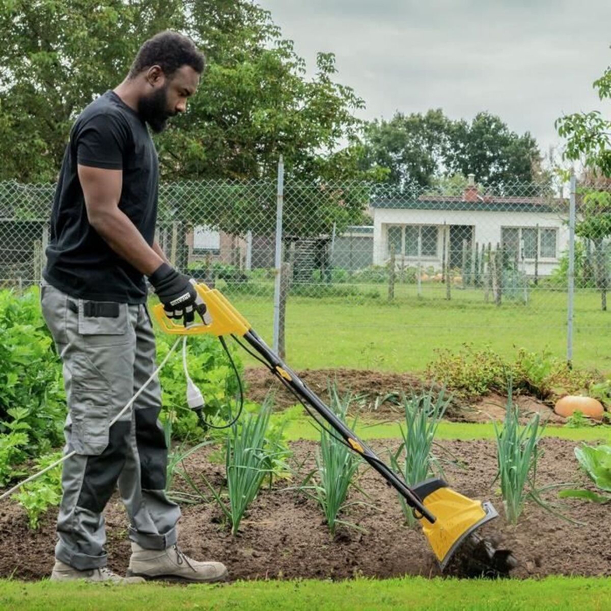 V2H35B401EF16588AC2B16AD4C94EB1C0E4R7659884P5