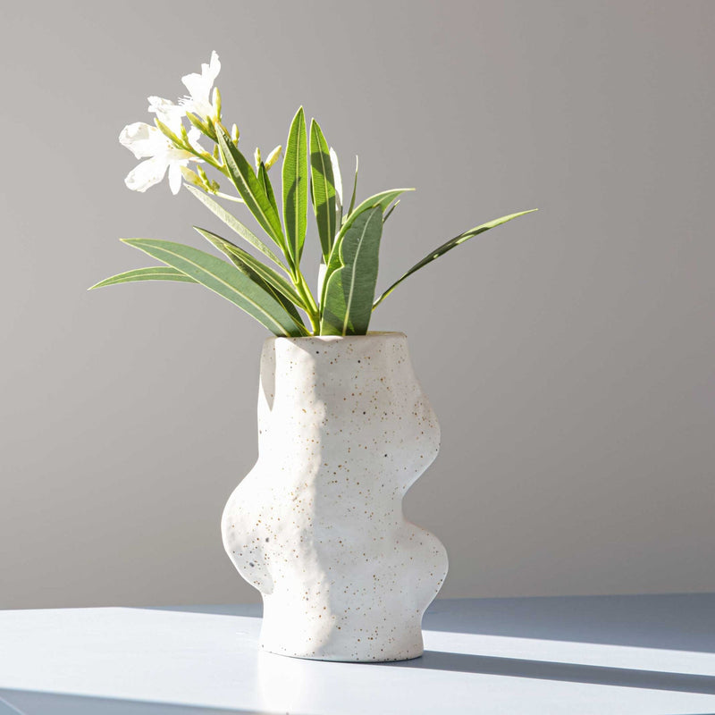 Fluxo Ceramic Vase Medium - White
